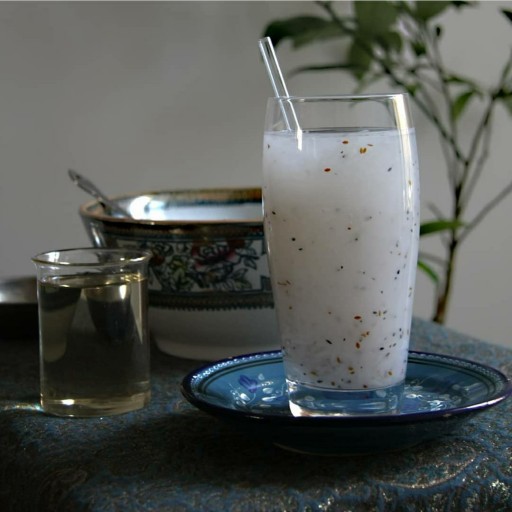 paloodeh-livani